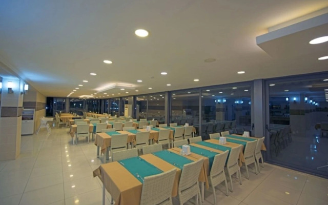 Ada Newday Resort Hotel