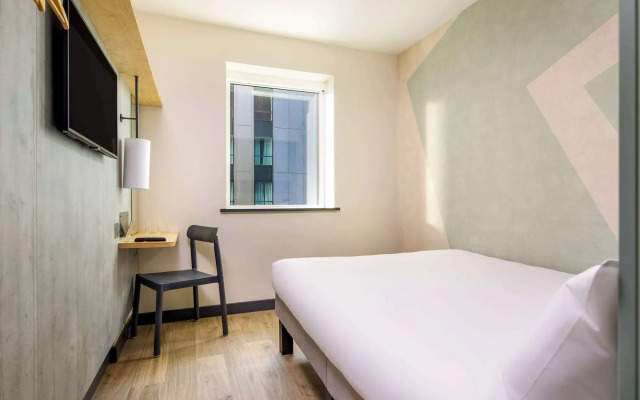 ibis budget Manchester Airport