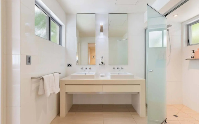 Beachfront Condo 5202 at Drift Resort