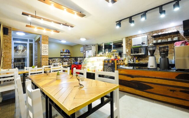 JAPI Traveller's Hotel & Restaurant - Annex