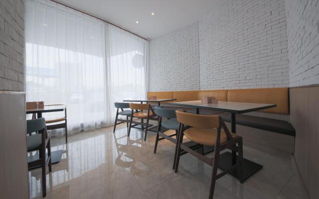 Hanting Premium Hotel Chifeng Garden Road