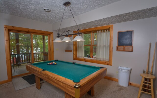 Logxurious 5 Bedroom House