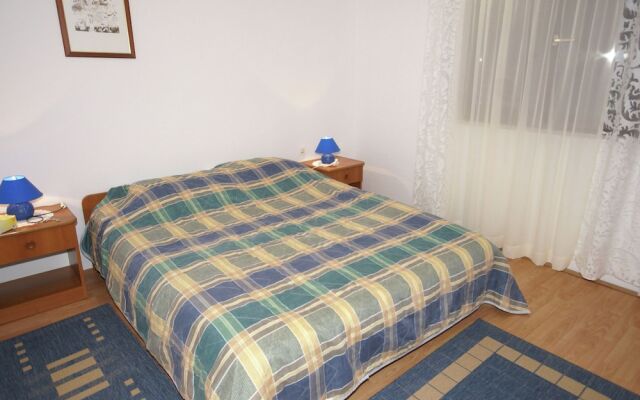 Spacious Bungalow near Sea in Medulin