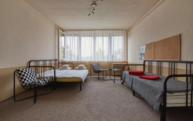 LEM Suburban Apartment