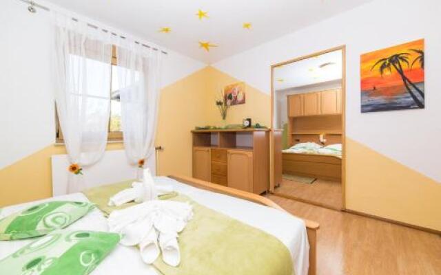 Mira Holiday Home