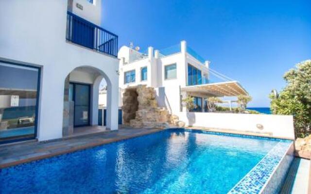 Oceanview Luxury Villa 203