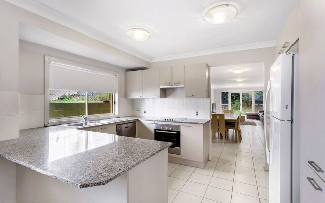 Alida Place, 1 Lagoons Estate