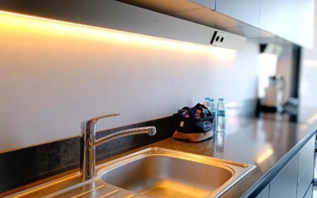 Luxury Fully Equipped 3BR 2BA Apartment by Siena Suites