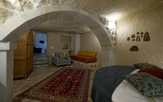 Cappa Rossa Cave Hotel