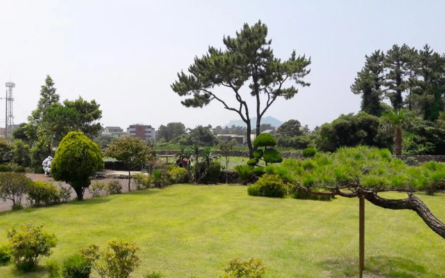 Jeju Dallsoop Guest House