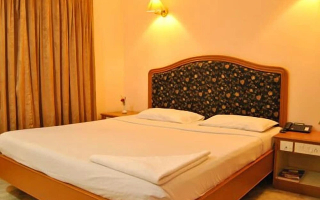 Hotel Atchaya