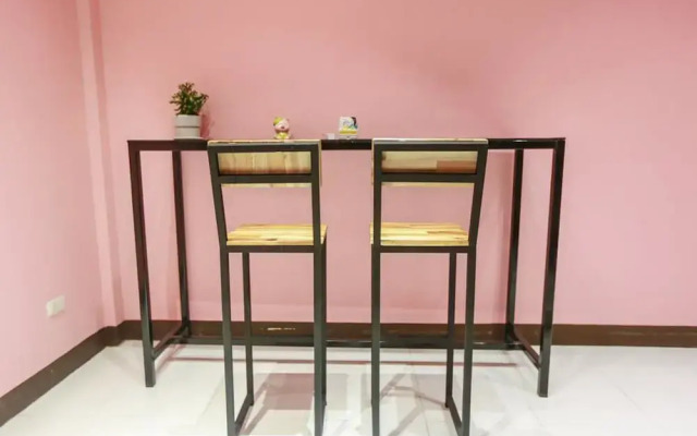 Green Book House - Hostel