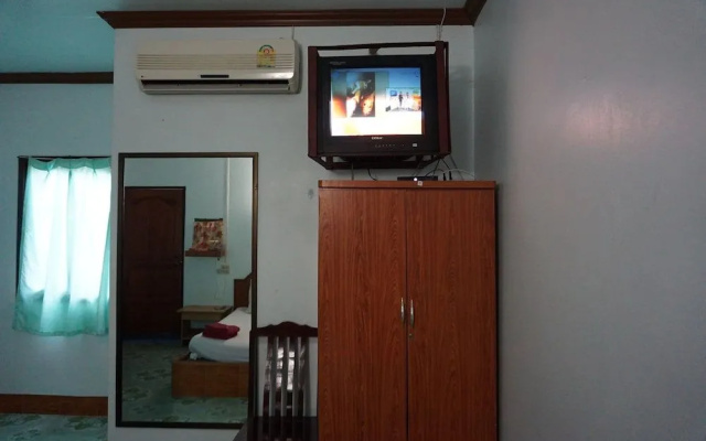 Chai Talae Resort