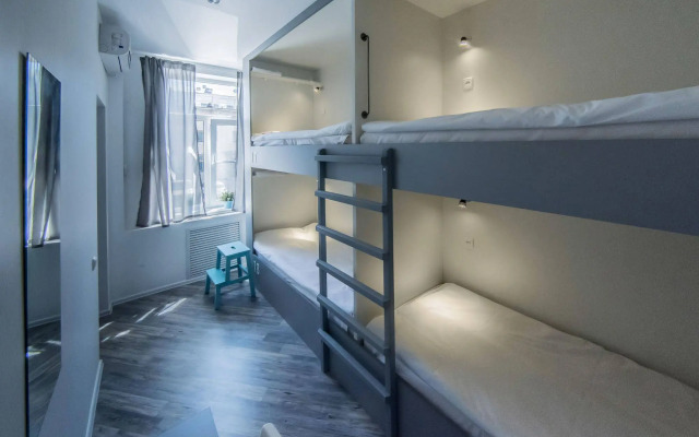 Shukhov Hostel