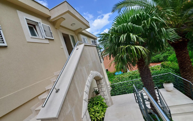 Palma Apartments