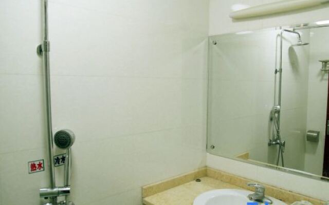 Deyueting Hotel (Liuzhou No.1 Middle School Shop)