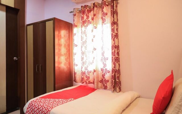 OYO Flagship 42122 Hotel Rahul