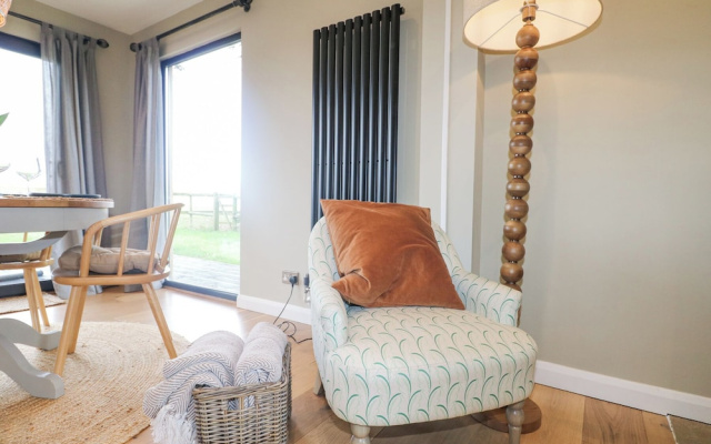 Holm Oaks Cottage