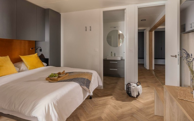 Terra Park Phalaris - Holiday Homes