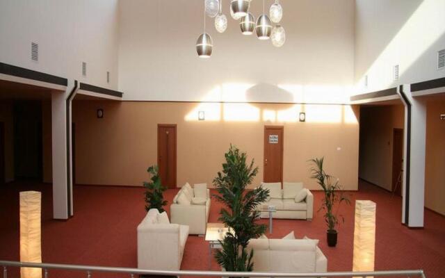 D'Plaza Hotel