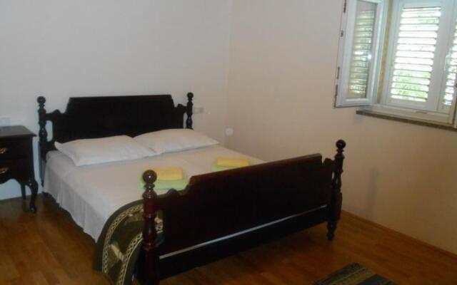 Apartments River Cetina