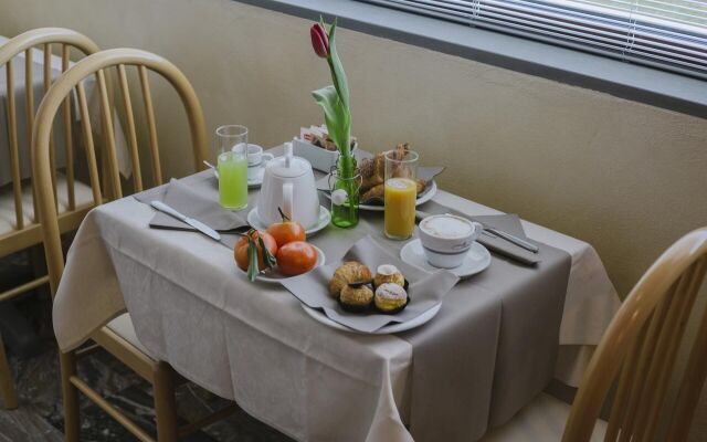 Piccolo Hotel