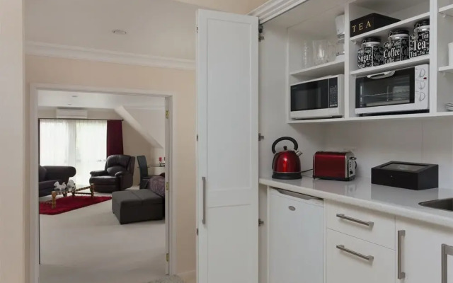 Regis Park B&B