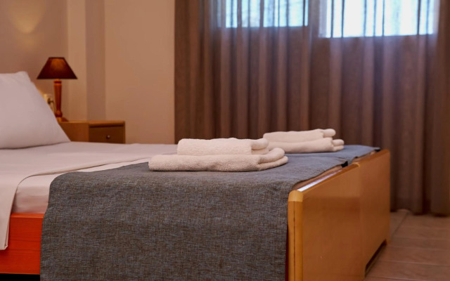 Veronica Hotel