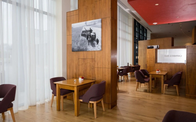 The Carnbeg Hotel