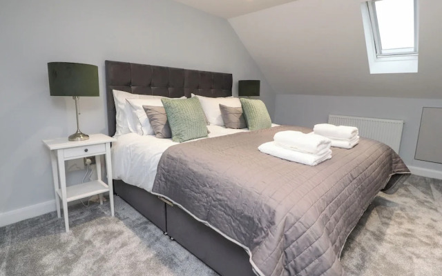 The Bungalow at 46 Church St