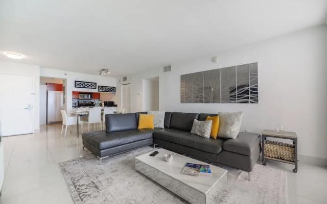 Direct Ocean View 3Br at Brickell