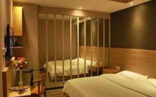 Super 8 by Wyndham Beijing Birds Nest