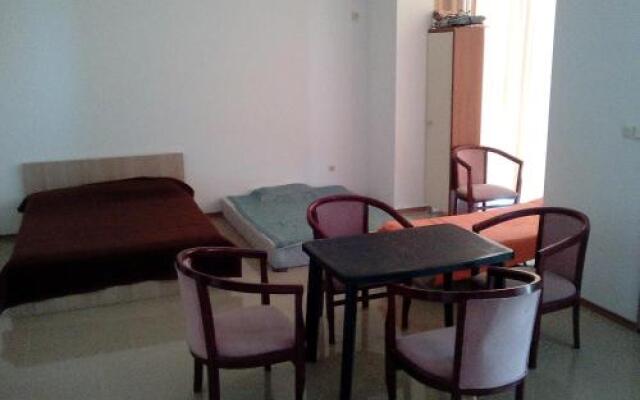 Apartments Bautik in Grand Kamelia