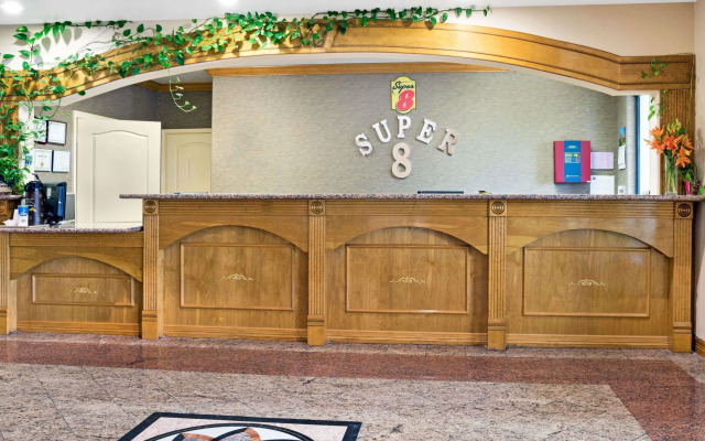 SureStay Studio by Best Western Conroe Downtown