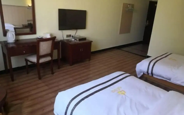 Longsheng Hotel