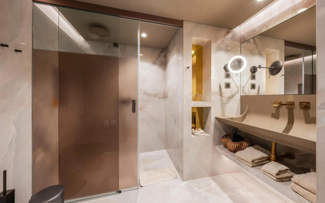 voco Seoul Myeongdong by IHG