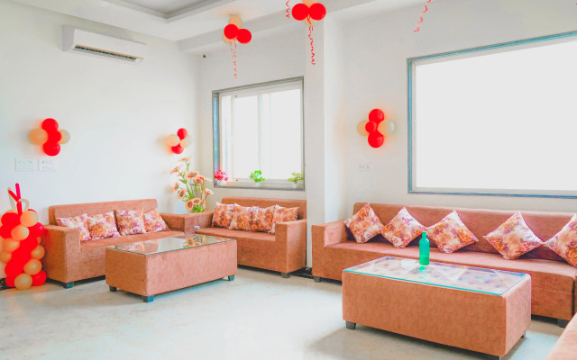 Hotel Ishaan Palace Near IGI Delhi Airport