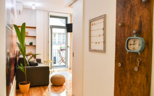 Peaceful & Cozy Studio w/ Balcony
