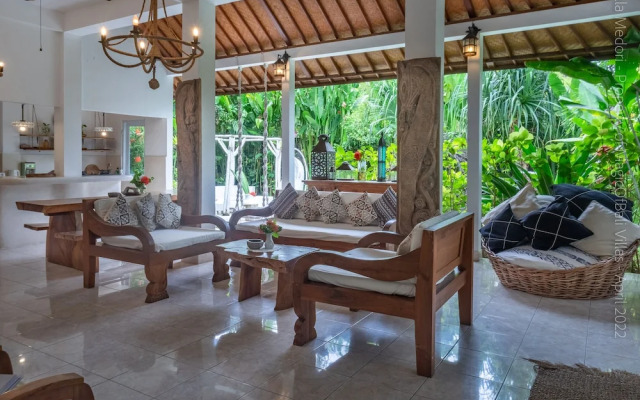 Medori Villa