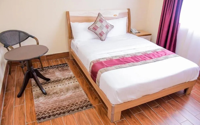 Kiandani Hotel