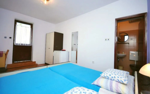 Apartments And Room Jadranka