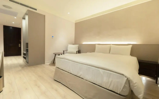 Tainan California Villa