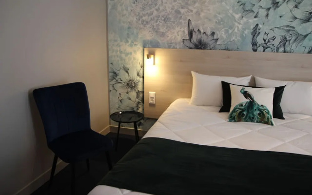 Brit Hotel Au Pays de Vitre