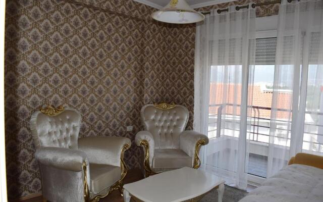 Luxury Apartment in Tirana Lake