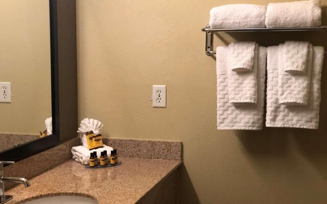 Best Western Plus Hill Country Suites
