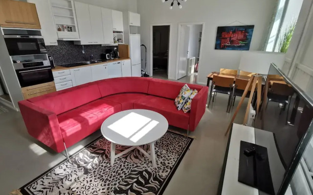2-bedroom Royal Apartment With Own Sauna in Kotka