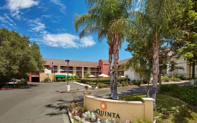 La Quinta Inn & Suites by Wyndham Thousand Oaks-Newbury Park