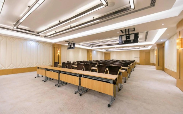 Mercure Beijing Chang An West
