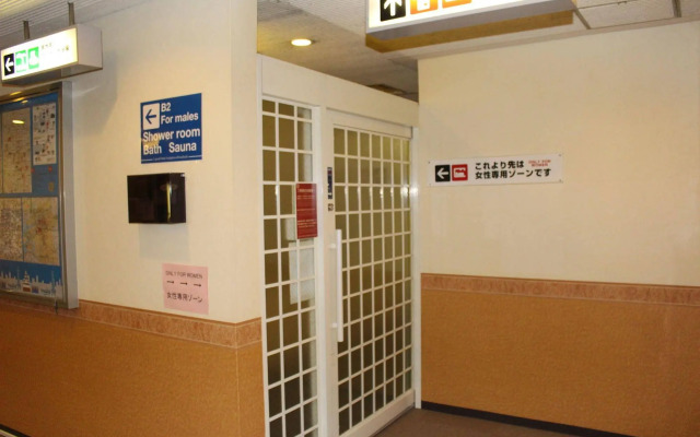 Men's only Capsule Hotel Asahi Plaza Shinsaibashi