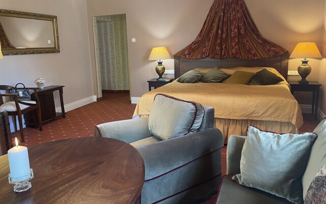 Schlosshotel Podewils